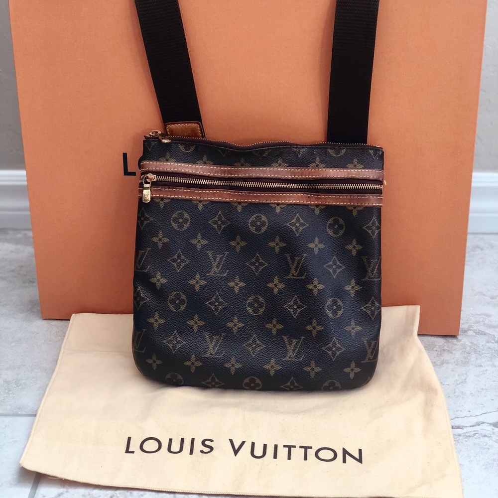 Authentic Louis Vuitton Messenger Bag